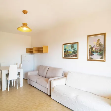 Apartment In Marinella *