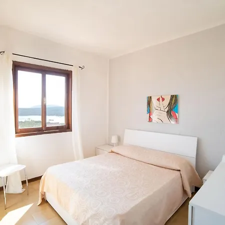 Apartmán In Sardinia Near Stunning Beaches Marinella (Sardinia)